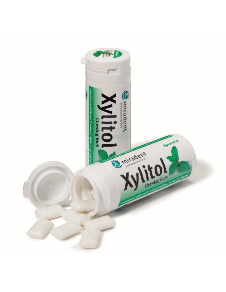 CHICLES HIERBABUENA CON XILITOL MIRADENT
