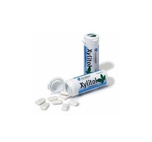 CHICLES DE MENTA CON XYLITOL MIRADENT