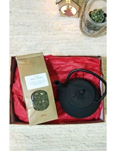 ECO-CAJA REGALO TÉ VERDE CANELA&CHOCOLATE + TETERA HIERRO 2